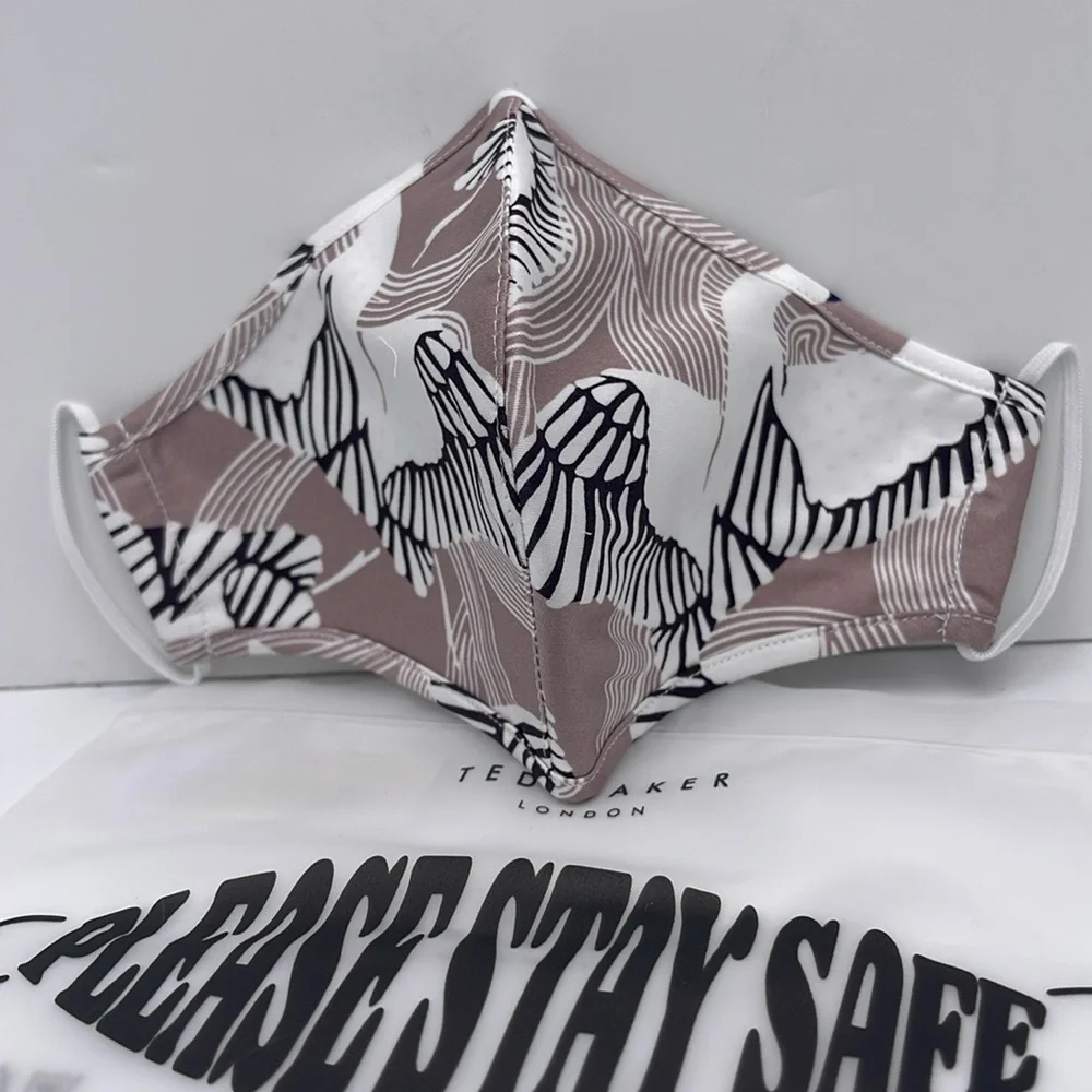 Stylish Tan and White Crane Pattern Face Mask TED BAKER Reversible Reusable